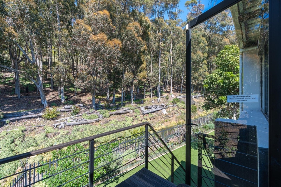 5 Bedroom Property for Sale in Fresnaye Western Cape